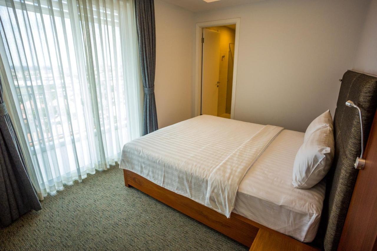 Bellevue Serviced Apartments Phnom Penh Exteriör bild