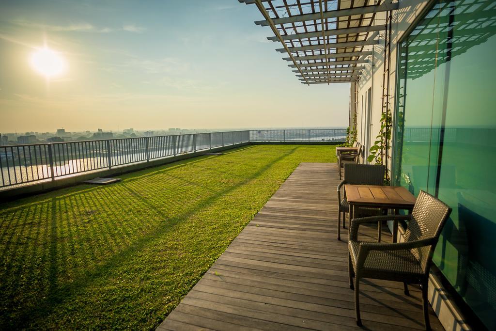 Bellevue Serviced Apartments Phnom Penh Exteriör bild