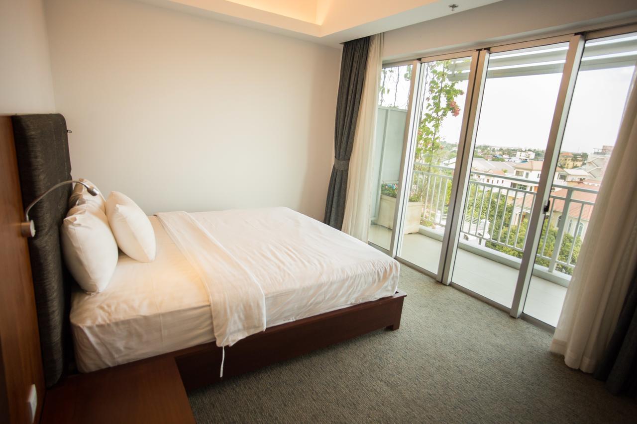 Bellevue Serviced Apartments Phnom Penh Exteriör bild