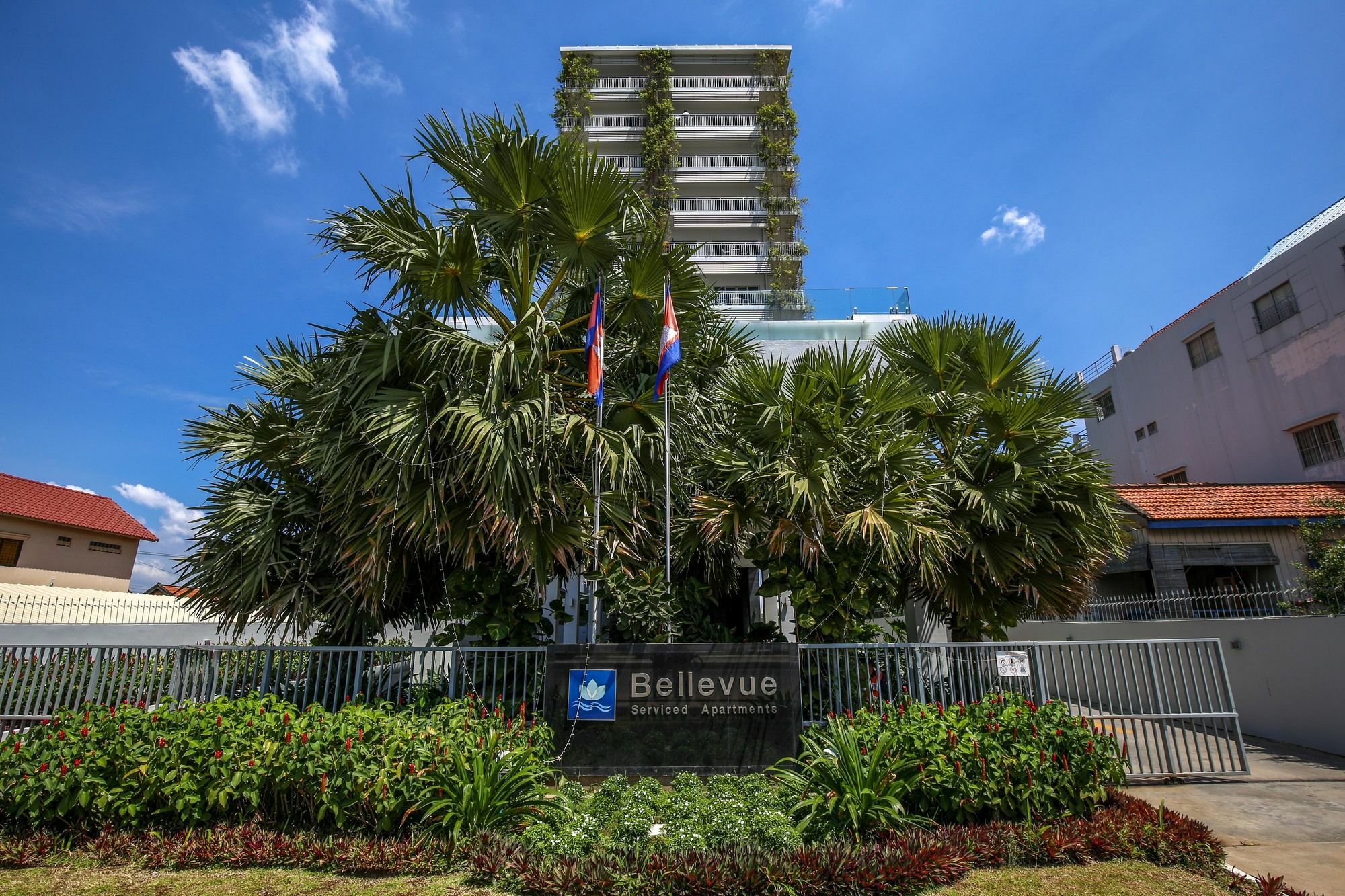Bellevue Serviced Apartments Phnom Penh Exteriör bild